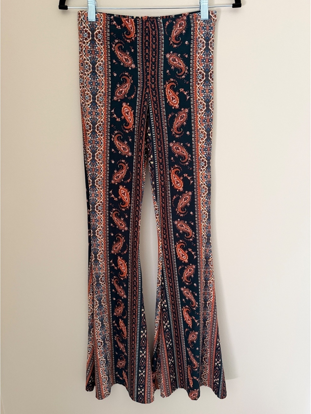 XS/S Vibe Sportswear boho flares